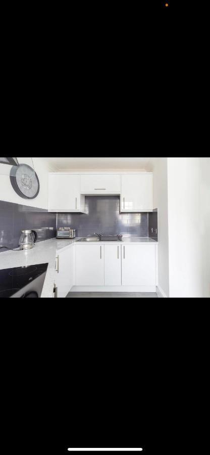 Driftwood Luxury Apartment Lyme Regis Zewnętrze zdjęcie